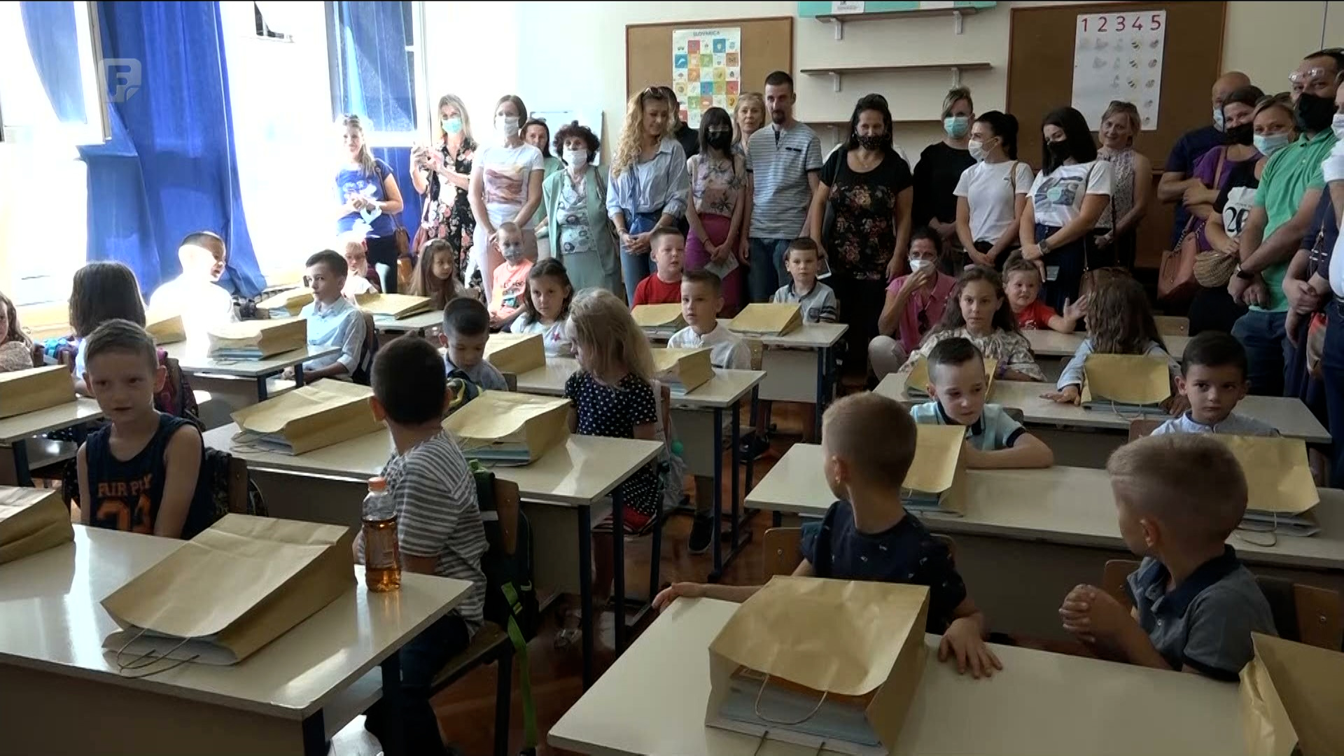 Ove su godine prvačići Mostara udžbenike dobili na poklon